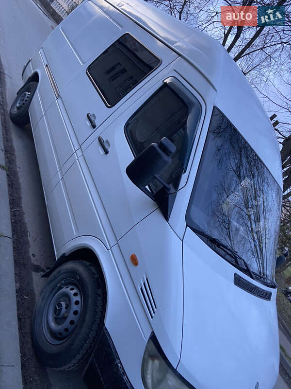Автобус Mercedes-Benz Sprinter 2000 в Тернополе