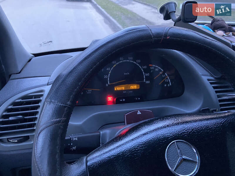 Автобус Mercedes-Benz Sprinter 2000 в Тернополе