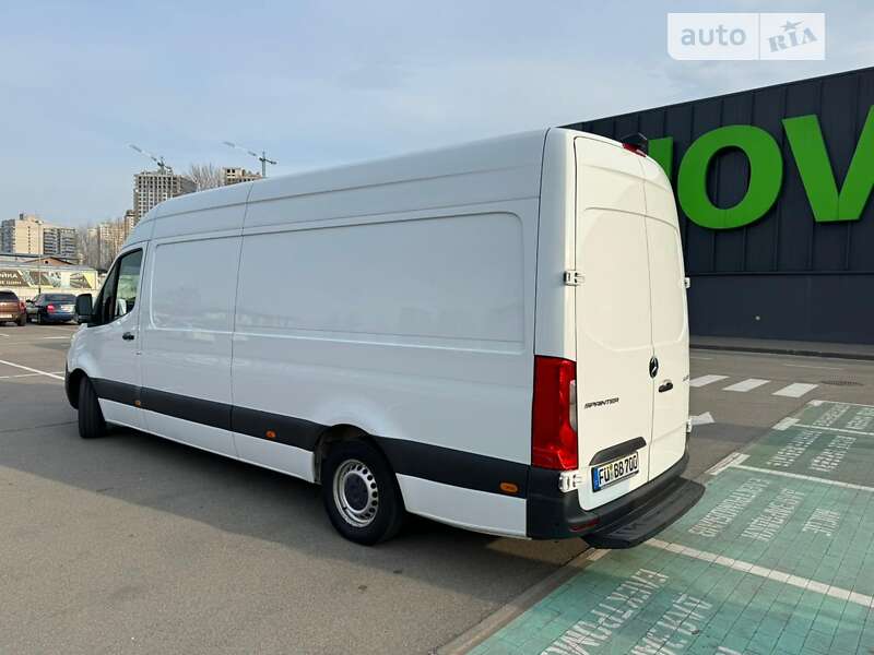 Вантажний фургон Mercedes-Benz Sprinter 2019 в Чернівцях