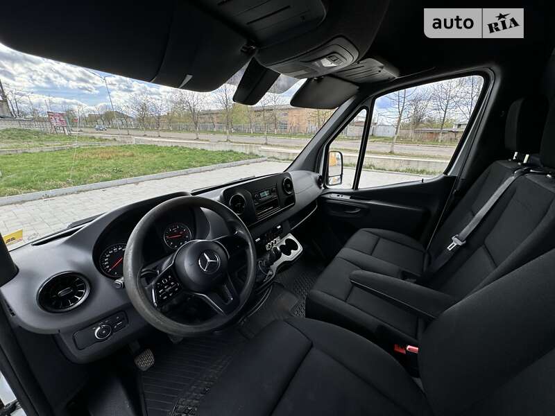 Грузовой фургон Mercedes-Benz Sprinter 2020 в Долине