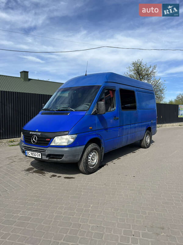 Мікроавтобус Mercedes-Benz Sprinter 2000 в Львові