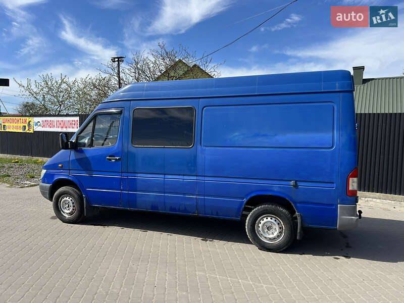 Мікроавтобус Mercedes-Benz Sprinter 2000 в Львові