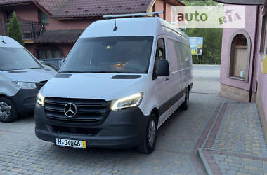 Вантажний фургон Mercedes-Benz Sprinter 2019 в Сваляві