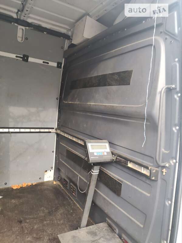 Вантажний фургон Mercedes-Benz Sprinter 2012 в Тростянці