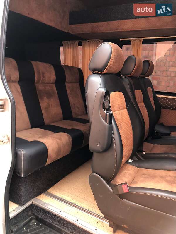 Микроавтобус Mercedes-Benz Sprinter 2013 в Черновцах