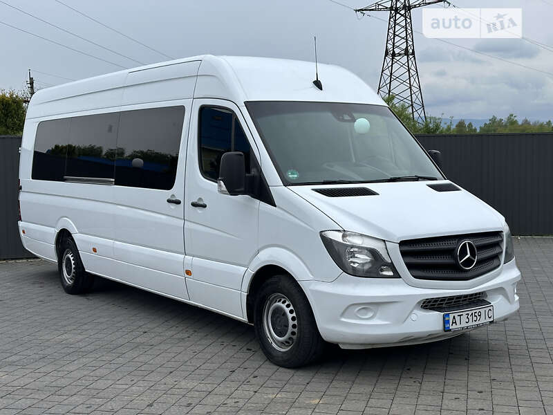 Микроавтобус Mercedes-Benz Sprinter 2017 в Долине