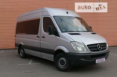 Микроавтобус Mercedes-Benz Sprinter 2012 в Киеве