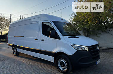 Mercedes-Benz Sprinter 2021