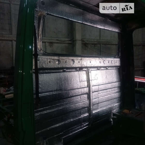 Платформа Mercedes-Benz Sprinter 2003 в Луцьку