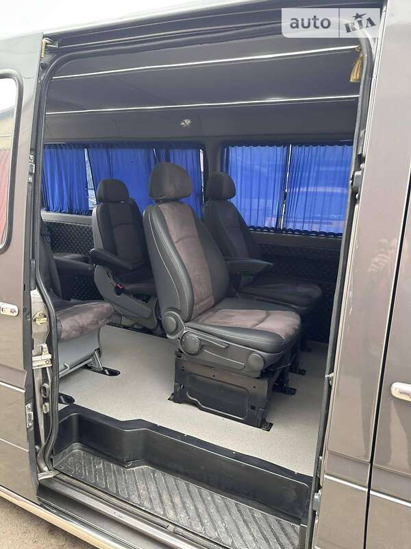 Микроавтобус Mercedes-Benz Sprinter 2001 в Белгороде-Днестровском