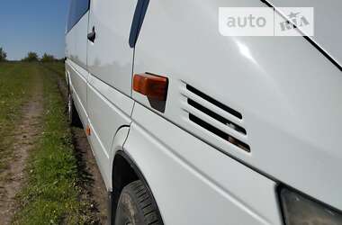 Грузопассажирский фургон Mercedes-Benz Sprinter 2005 в Каменец-Подольском