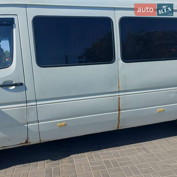 Микроавтобус Mercedes-Benz Sprinter 2005 в Днепре