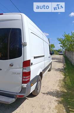 Вантажний фургон Mercedes-Benz Sprinter 2013 в Івано-Франківську