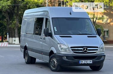 Вантажний фургон Mercedes-Benz Sprinter 2012 в Рівному