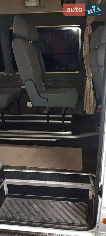 Микроавтобус Mercedes-Benz Sprinter 2001 в Ахтырке