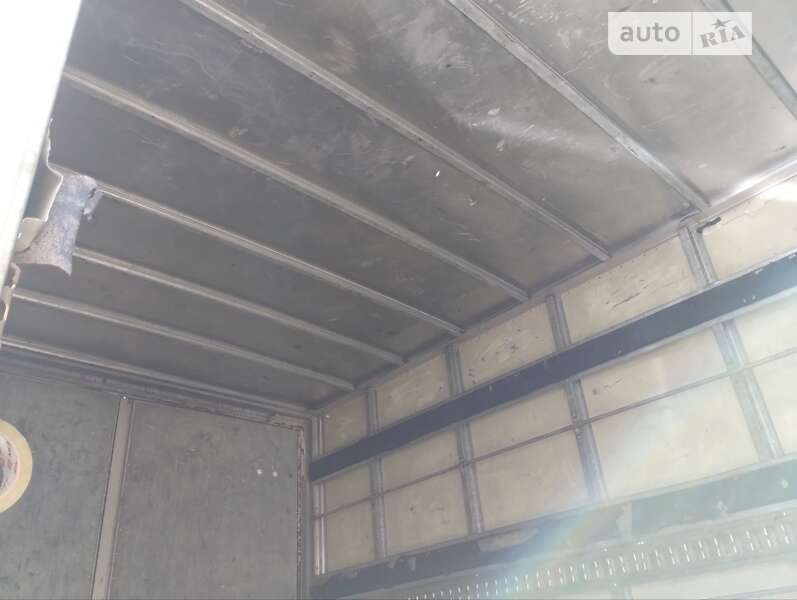 Вантажний фургон Mercedes-Benz Sprinter 1998 в Хмельницькому фото 6 Вантажний фургон Mercedes-Benz Sprinter 1998 в Хмельницькому