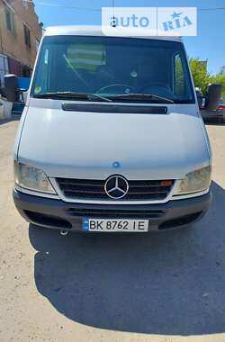 Грузовой фургон Mercedes-Benz Sprinter 2006 в Ровно