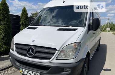 Грузовой фургон Mercedes-Benz Sprinter 2010 в Ивано-Франковске