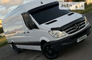 Грузовой фургон Mercedes-Benz Sprinter 2012 в Берегово