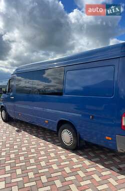 Микроавтобус Mercedes-Benz Sprinter 2006 в Татарбунарах