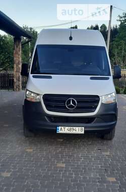 Вантажний фургон Mercedes-Benz Sprinter 2021 в Івано-Франківську