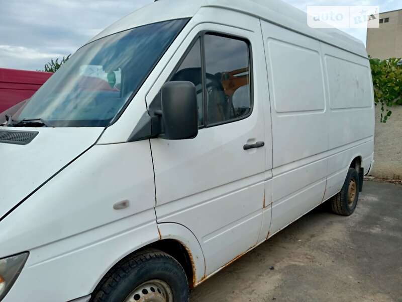 Грузовой фургон Mercedes-Benz Sprinter 2005 в Луцке