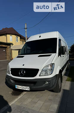 Mercedes-Benz Sprinter 2013