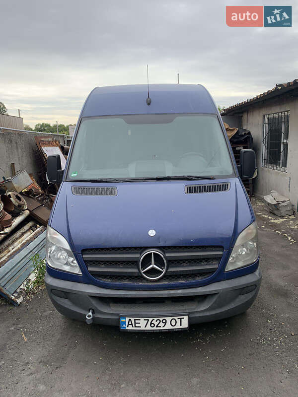 Грузовой фургон Mercedes-Benz Sprinter 2010 в Днепре