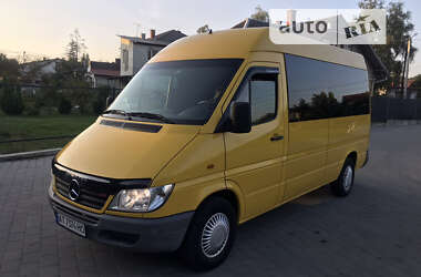 Микроавтобус Mercedes-Benz Sprinter 2001 в Долине