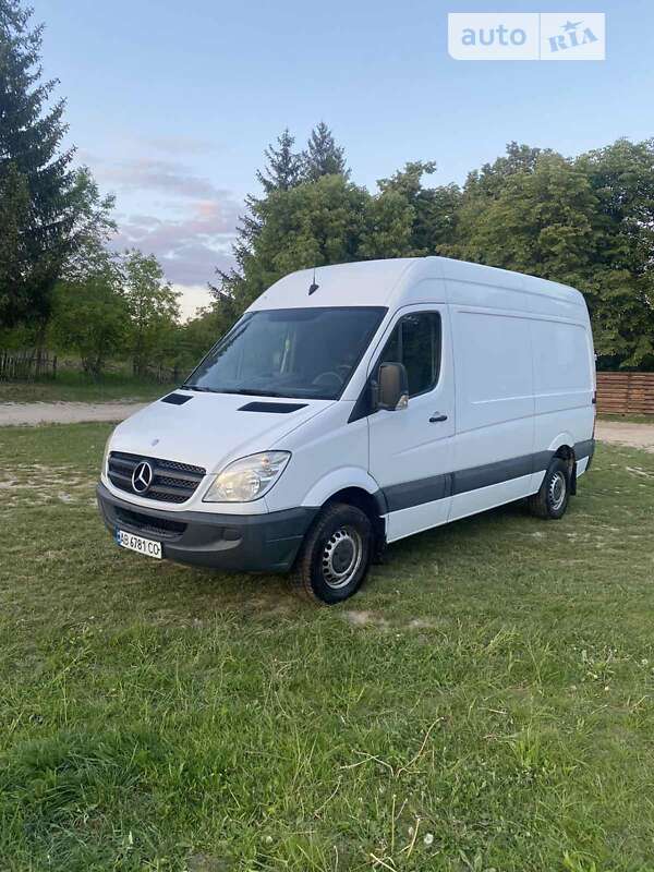 Грузовой фургон Mercedes-Benz Sprinter 2007 в Баре