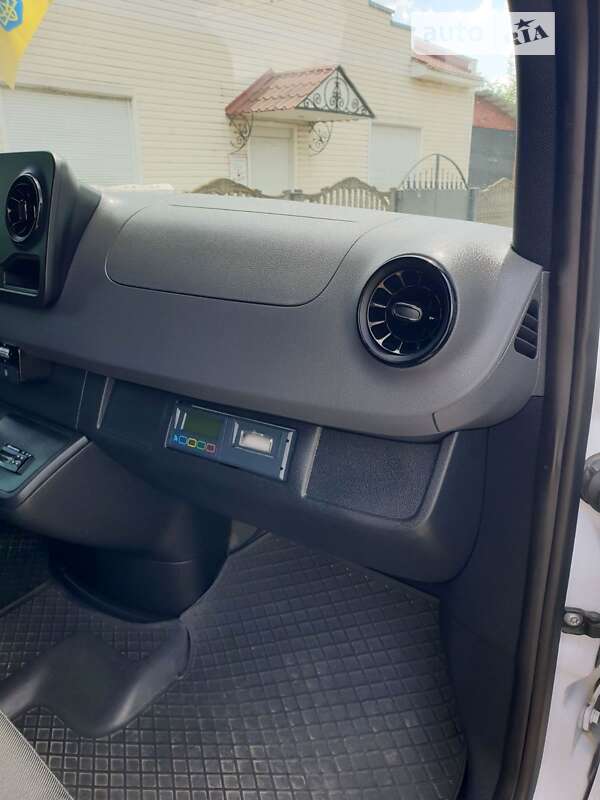 Грузовой фургон Mercedes-Benz Sprinter 2019 в Новомиргороде