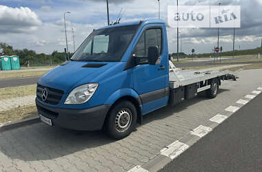 Mercedes-Benz Sprinter 2011