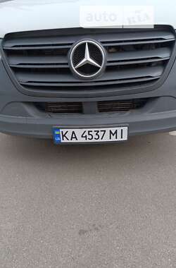 Вантажний фургон Mercedes-Benz Sprinter 2020 в Києві