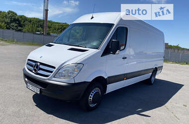 Mercedes-Benz Sprinter 2013