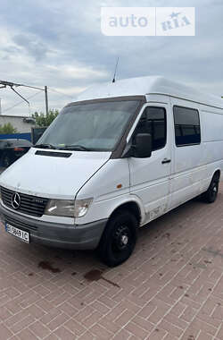 Вантажопасажирський фургон Mercedes-Benz Sprinter 1998 в Полтаві