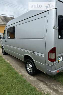 Вантажний фургон Mercedes-Benz Sprinter 2004 в Чернівцях