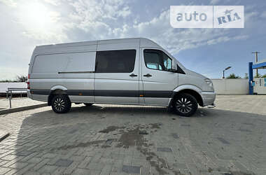 Вантажопасажирський фургон Mercedes-Benz Sprinter 2012 в Чернівцях