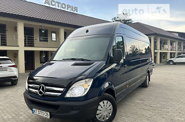 Грузовой фургон Mercedes-Benz Sprinter 2013 в Тячеве