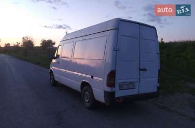 Грузовой фургон Mercedes-Benz Sprinter 2002 в 