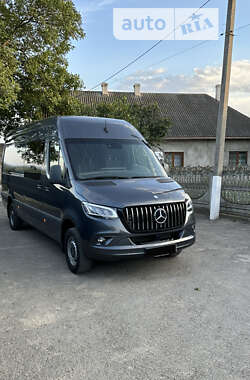 Грузовой фургон Mercedes-Benz Sprinter 2020 в Черновцах