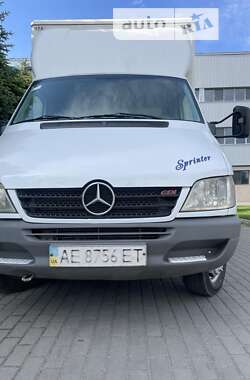 Вантажний фургон Mercedes-Benz Sprinter 2005 в Дніпрі