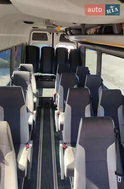 Туристический / Междугородний автобус Mercedes-Benz Sprinter 2012 в 