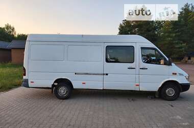 Грузопассажирский фургон Mercedes-Benz Sprinter 2004 в Львове