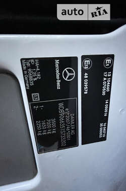 Вантажний фургон Mercedes-Benz Sprinter 2012 в 