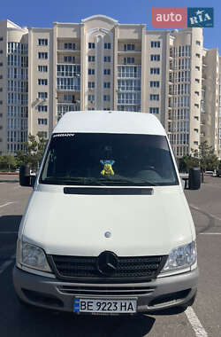 Микроавтобус Mercedes-Benz Sprinter 2005 в 