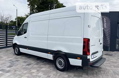 Вантажний фургон Mercedes-Benz Sprinter 2019 в Рівному