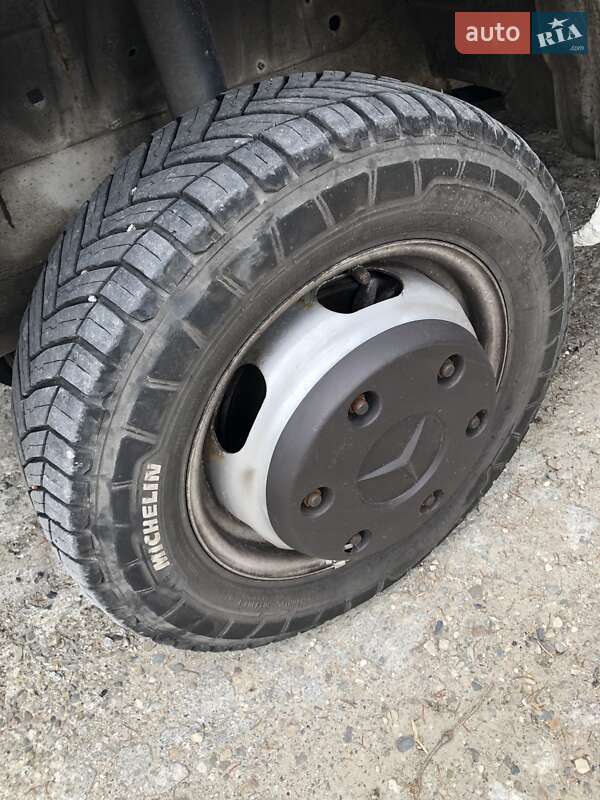 Автовоз Mercedes-Benz Sprinter 2004 в Хмельницком