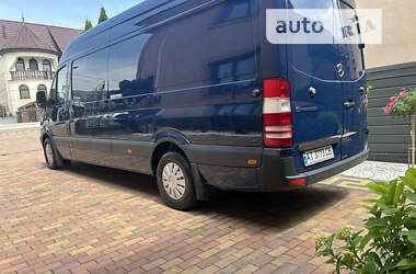 Грузовой фургон Mercedes-Benz Sprinter 2013 в Тячеве