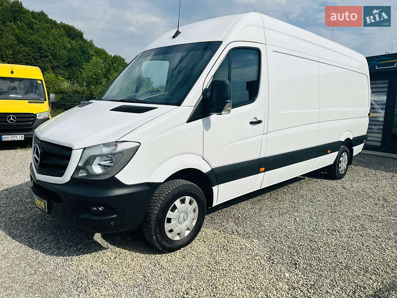 Грузовой фургон Mercedes-Benz Sprinter 2017 в Иршаве
