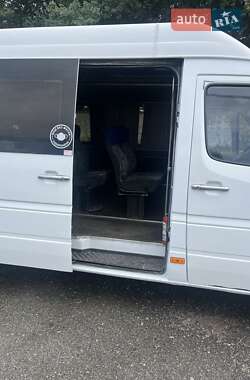 Городской автобус Mercedes-Benz Sprinter 2001 в 